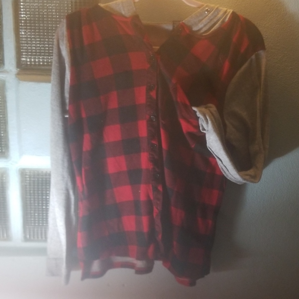Long sleeve red plaid button up shirt with hood